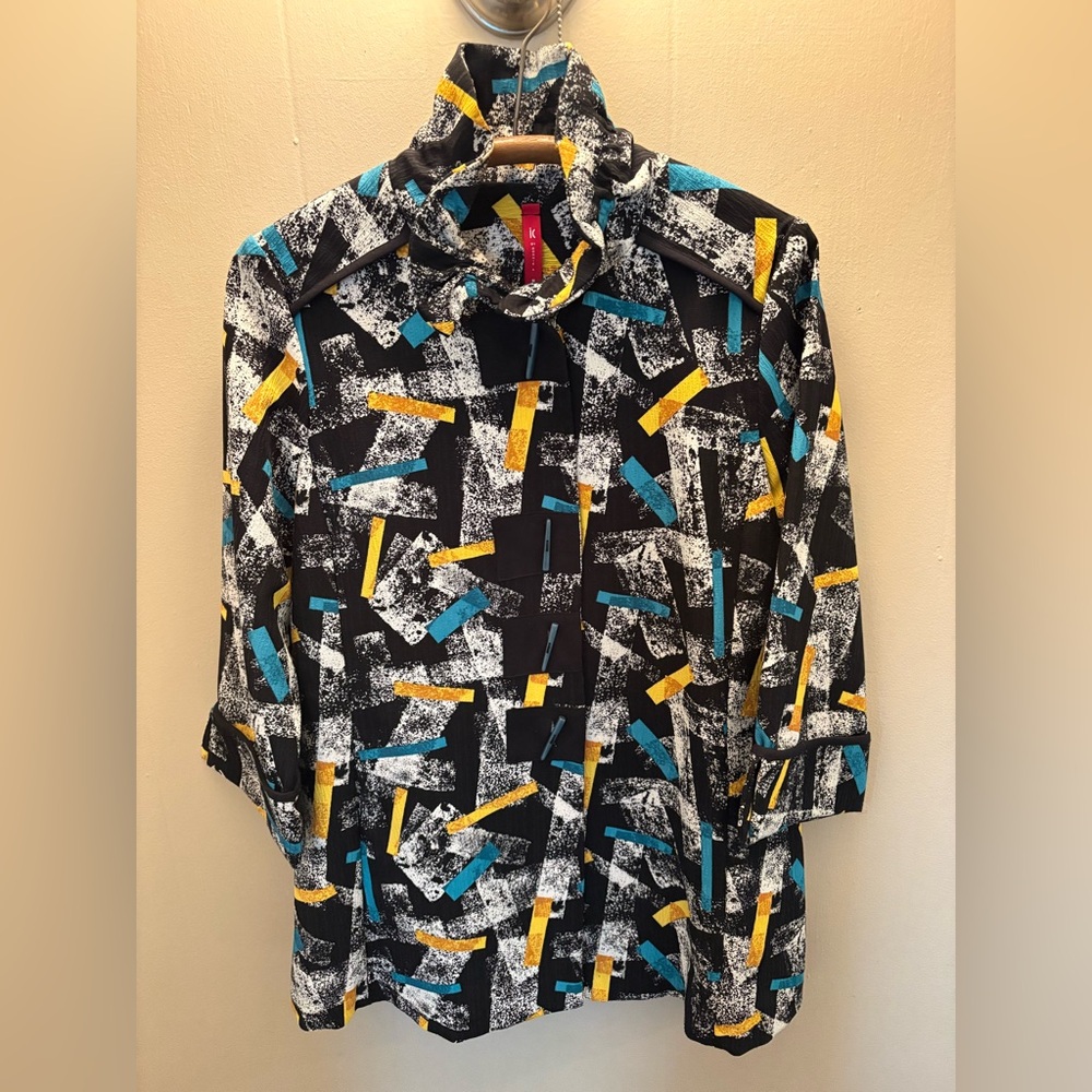 Gorgeous Striking Abstract Patterned Jacket - M - image 1